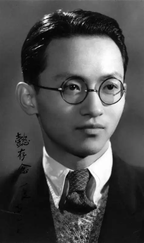 晒年轻时的照片说说朋友圈发自己年轻时的照片的句子2022已更新今日