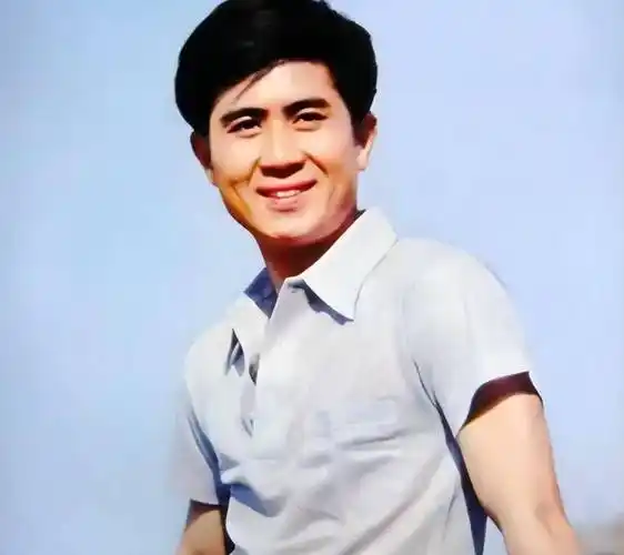 尤勇和刘晓春离婚34年后,一个60岁没孩子,一个嫁郭凯敏苦尽甘来_许晴