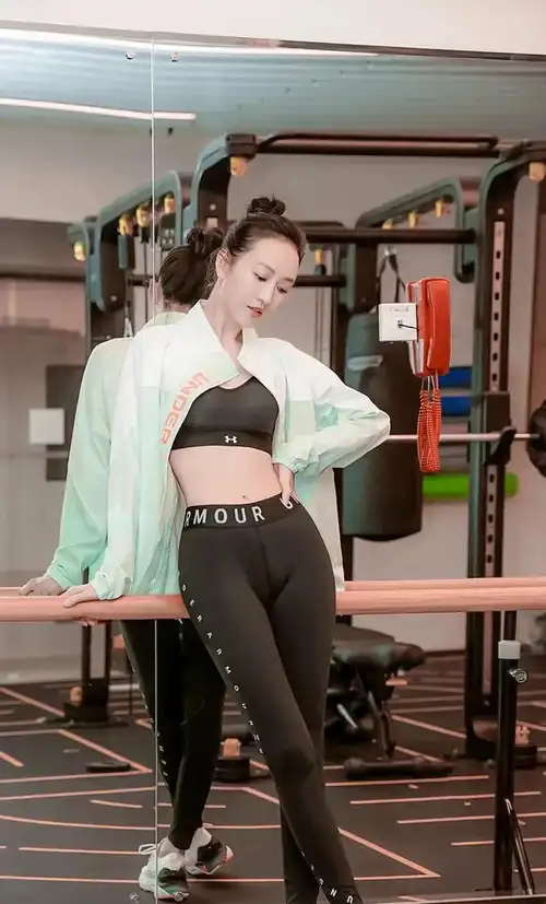 王鸥健身房,她的身材有多好?_锻炼_身体_漂亮
