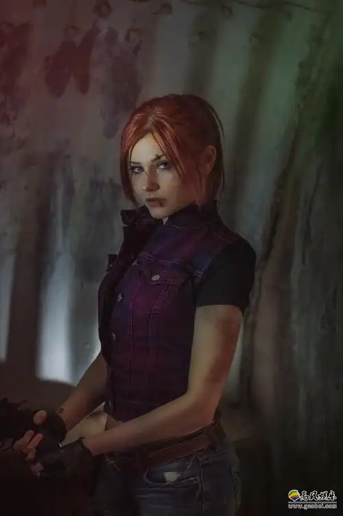 加拿大美女cos生化危机2重制版克莱尔雷德菲尔德还原度颇高