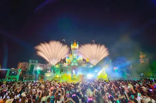 方特跨年音乐节:跨年狂欢,快乐加倍