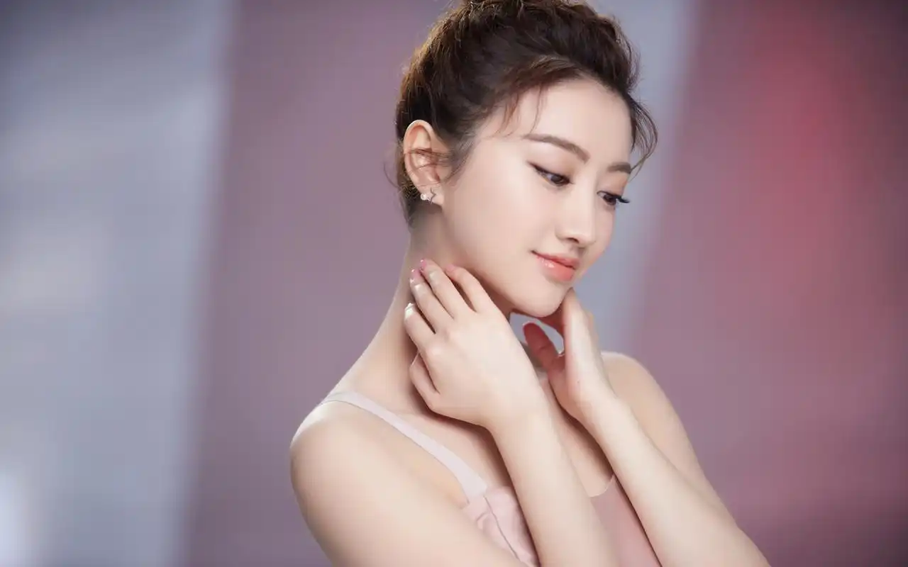 更多景甜壁纸图片尽在美桌网,大家一起欣赏吧.