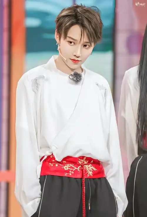 刘雨昕[超话]##刘雨昕非日常派对##刘雨. 来自葡萄甜昕 - 微博