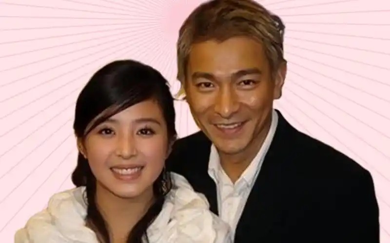 刘德华深夜叫张含韵来房间,张含韵被吓到大哭,当年究竟发生了什么?