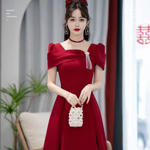寒栩女生订婚衣服礼服小个子平时可穿酒红色结婚敬酒服新娘裙法式高端