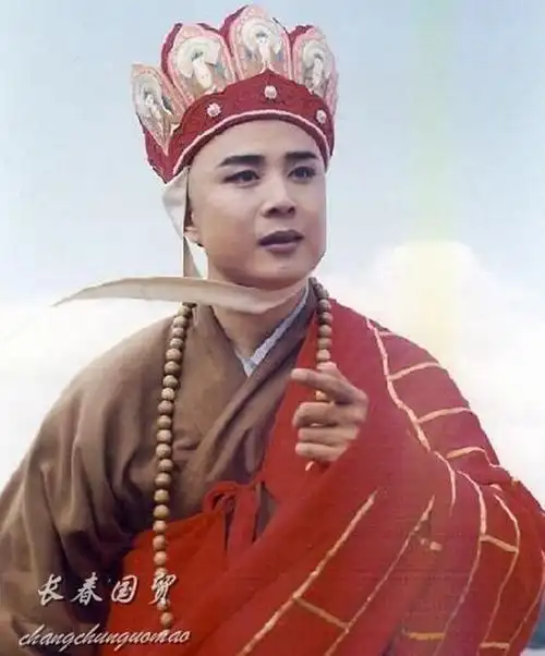 时隔多年63岁徐少华再扮唐僧脸部圆润惊现双下巴