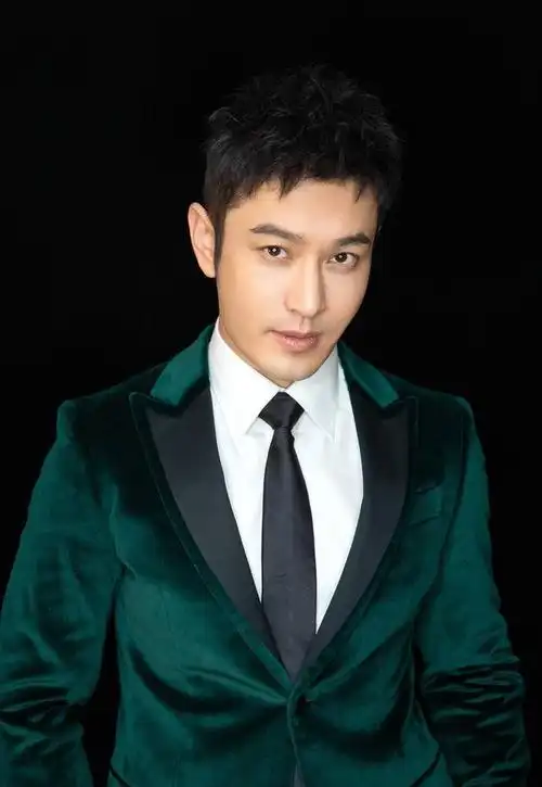 黄晓明之母张素霞挽救过儿子的婚姻现在她的心最痛