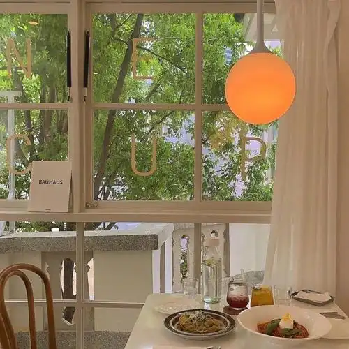 干干净净的背景图