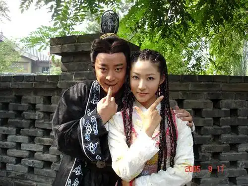 的古装悬疑推理剧,由 a target="_blank" href="/item/何培/241442"