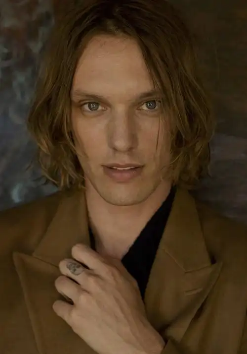 杰米坎贝尔鲍尔jamiecampbellbower