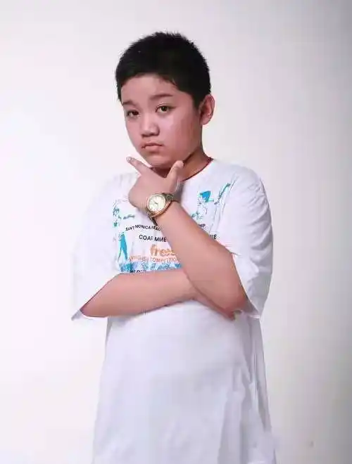 家有儿女的小雨复出首次拍戏,已不复当年可爱的形态_手机搜狐网