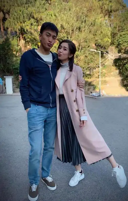 tvb小生与星马视后再度合作 网民力撑:问鼎视帝视后!_黄智雯