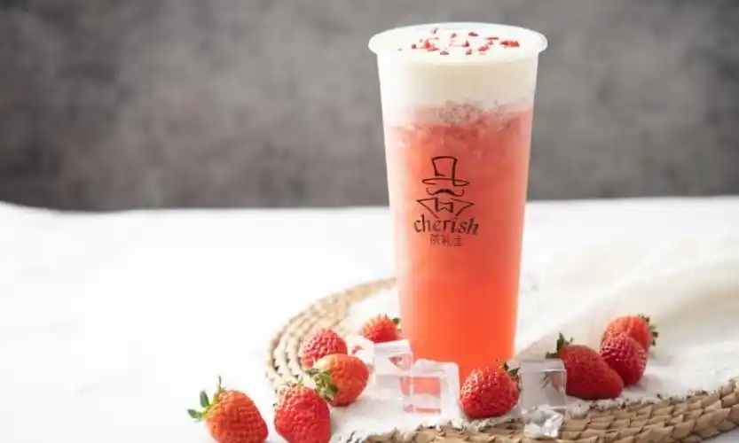 草莓奶盖茶图片