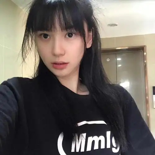 素颜自拍合集🤳