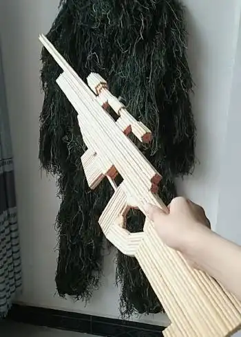 用一次性筷子做出来的98k,下次把吉利服整身上给你看!