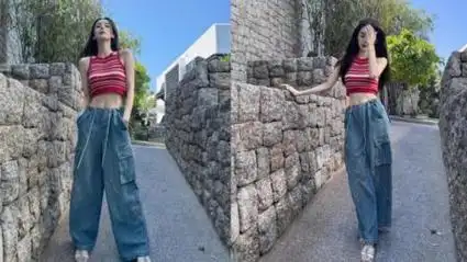 古力娜扎晒游玩照,穿露脐装秀优越马甲线,单身后保持独美状态佳