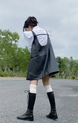 配靴子的蕾丝过膝袜 网红秋冬高筒袜加厚中筒堆堆袜