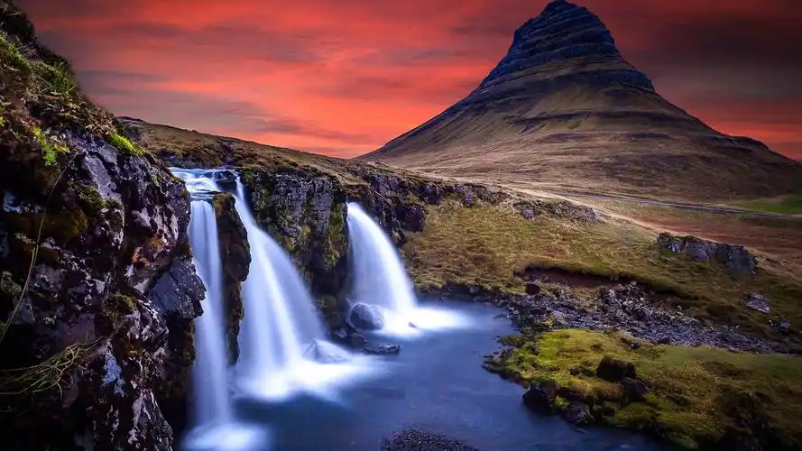 瀑布唯美壮观的风景图片桌面壁纸