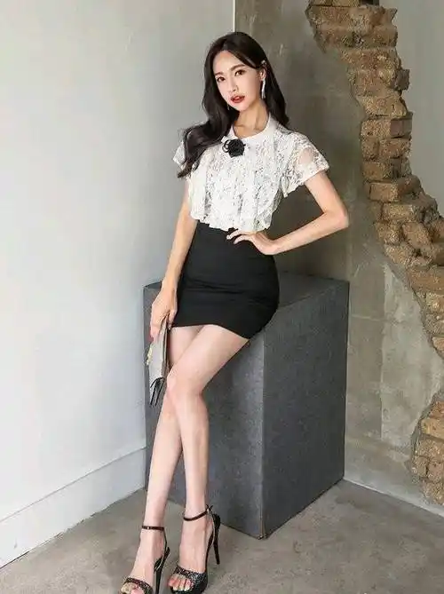 时尚女神金惠美紧身牛仔裤写真果然是身材界的天花板太完美了