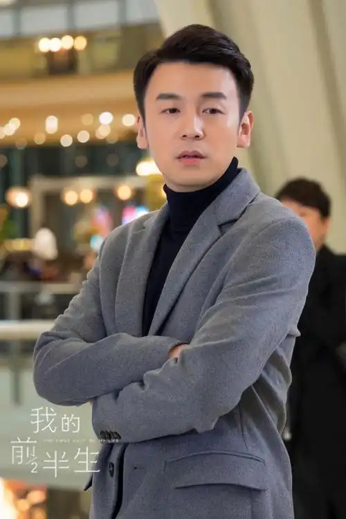 个子矮的男明星及身高(长得显矮的6位男星)(7)