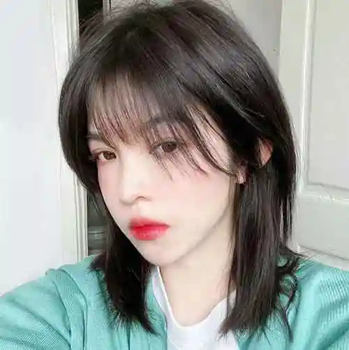 短发拉直好看吗