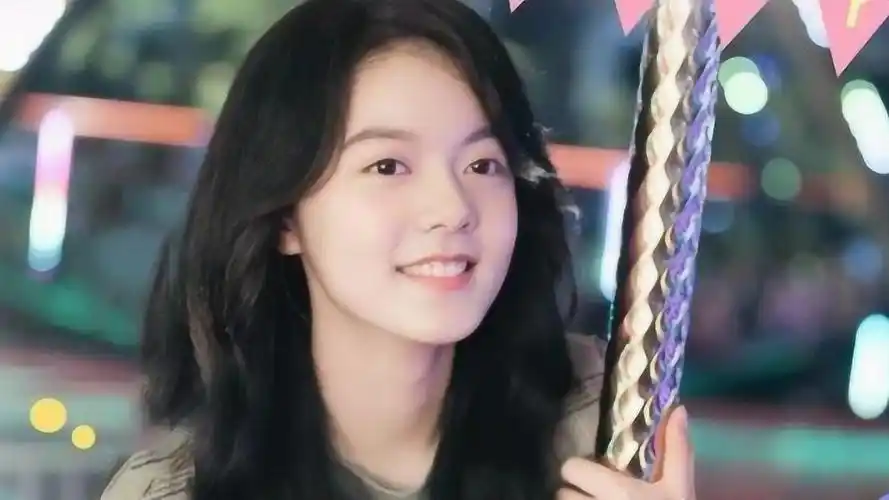 初恋那件小事夏淼淼喝醉抱着梁又年不撒手甜蜜拥吻撒狗粮