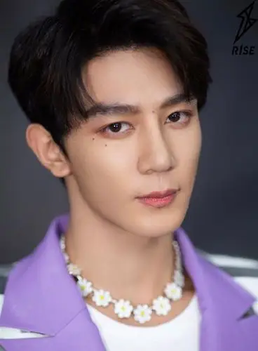 夏之光印花西服清新帅气写真图片