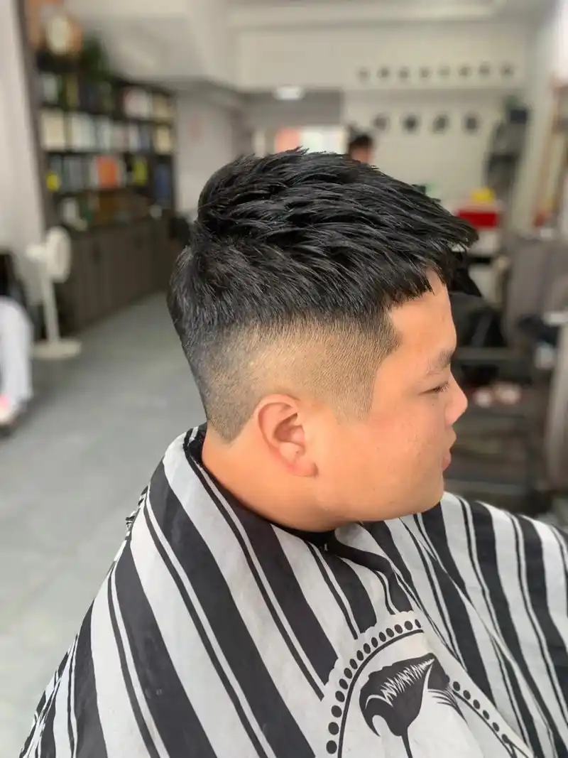 男士发型 #原创作品 #客照分享 #男士渐变 3～4m局部 - 抖音