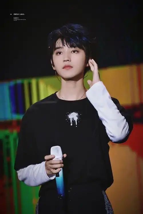 王俊凯十周年演唱会单人机位##陪王俊凯奔赴每一个十年