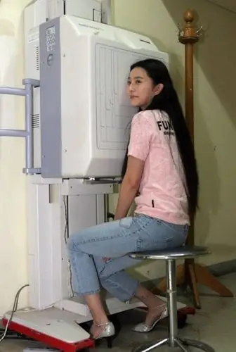 看看素颜谁最美? 女星生活照大放送