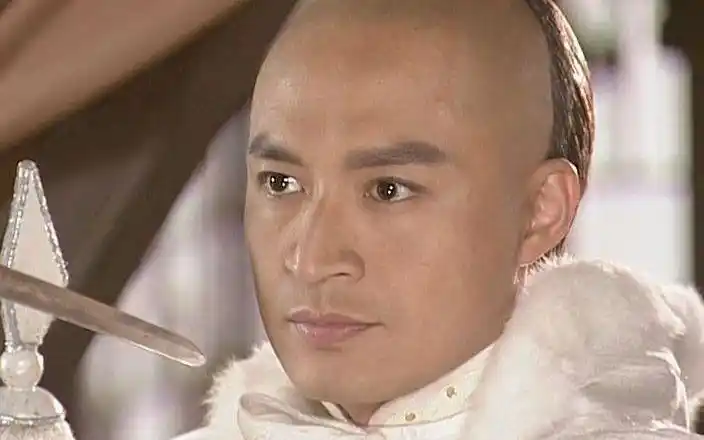 【孝庄秘史】小玉儿悲愤多尔衮出卖她,把皇位让给大玉儿之子_哔哩哔哩