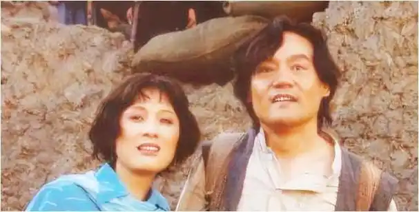 27年情长未婚约,李建群陈家林共度无子岁月,临终之语触动人心