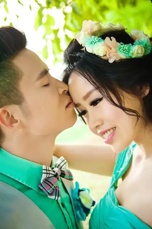 梅海&伍倩 婚礼邀请函