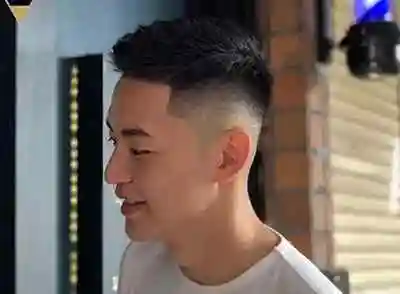 男人铲鬓角留什么发型男生铲鬓角发型设计推荐