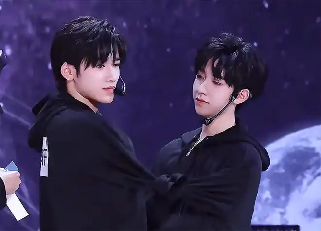 宋亚轩贺峻霖躺枪时代峰峻否认打人都是第三方安保公司惹的祸