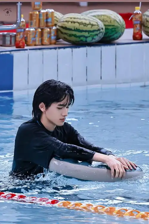 639764如果喜欢有颜色那就是蓝色@时代少年团-宋亚轩宋亚轩超话