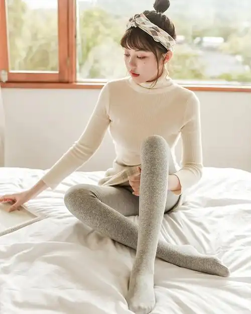 冬季加绒加厚特厚打底袜裤女打底裤秋冬款外穿加绒加厚踩脚浅灰色连