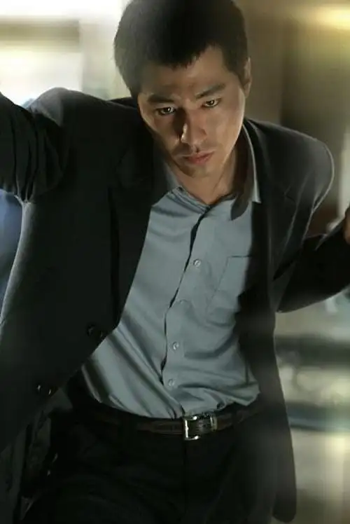 赵寅成 卑劣的街头