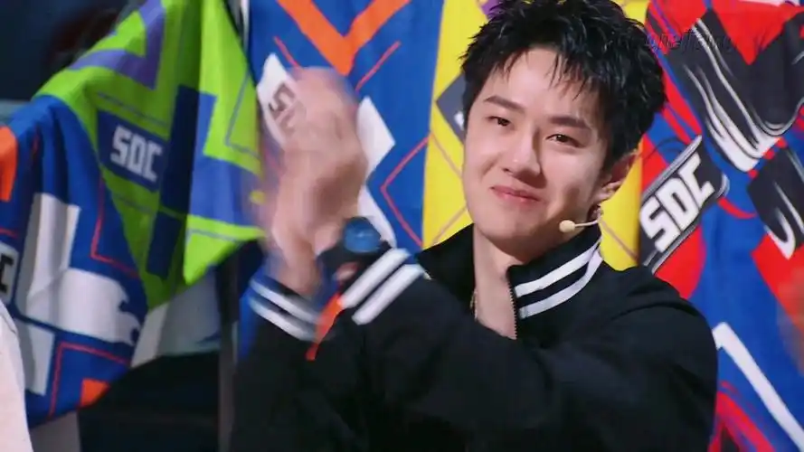 【治愈系】王一博笑起来真的好甜啊!