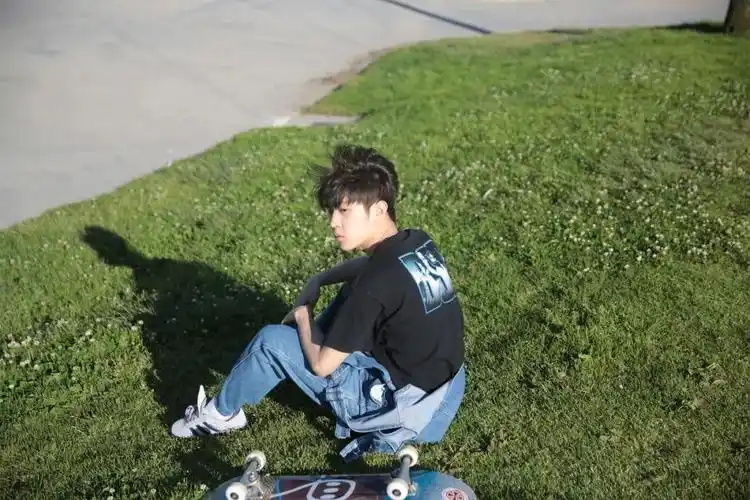 马伯骞让年轻人降低自我是世界上最难的事