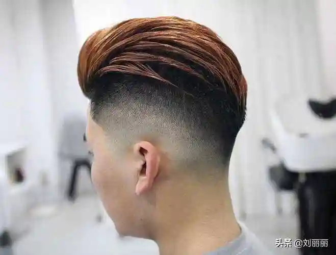 男生卷发适合什么发型蓬松自然卷适合的发型图片