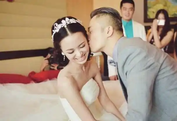 程雷就是一个很好的老公,程雷和王萌萌的爱情也是很美好的,他俩的恋爱