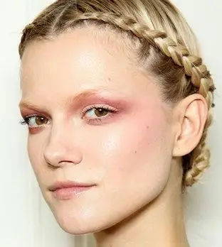 古希腊风格辫子盘发