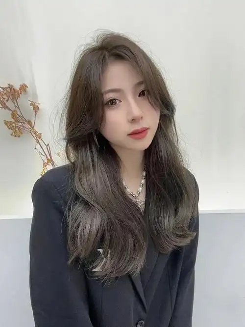 韩式浪漫卷发气垫烫女生中长发烫发发型