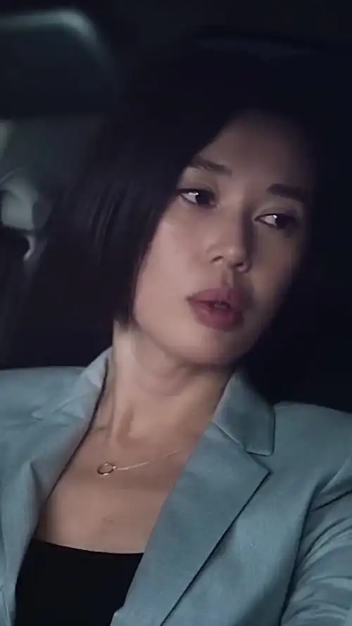 战狼2票房虽很高,但缺少了余男的衬托,战狼3即将开拍,呼声最高的女