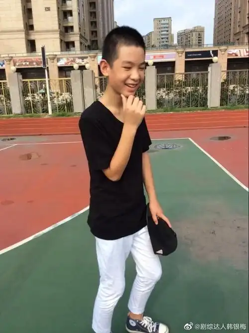 关于黄明昊是我校友这件事