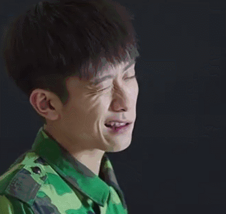 这个活灵活现的痞子少年,被张一山演的格外的真实,他虽然不像小鲜肉们