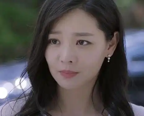 她是张嘉译"御用媳妇",合作4次都没捧红,却被张国立带火|王维维|演员