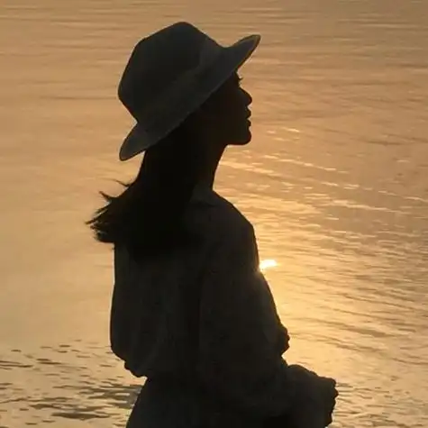 高冷头像女 背影 女生头像图片大全 -【爱个性】