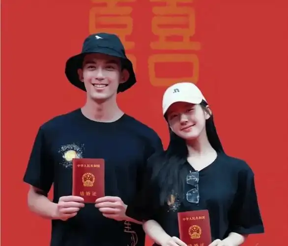 网友发布吴磊与赵露丝结婚证合照!_官宣_私德_事业